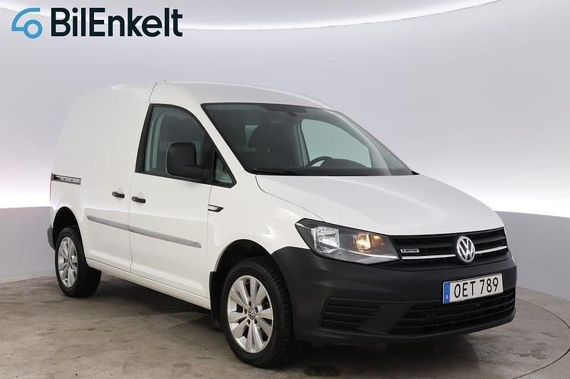 Vit Begagnad 2017 VW Caddy Minibuss | 169 900 kr (Marknadspris) - Bild 1/4