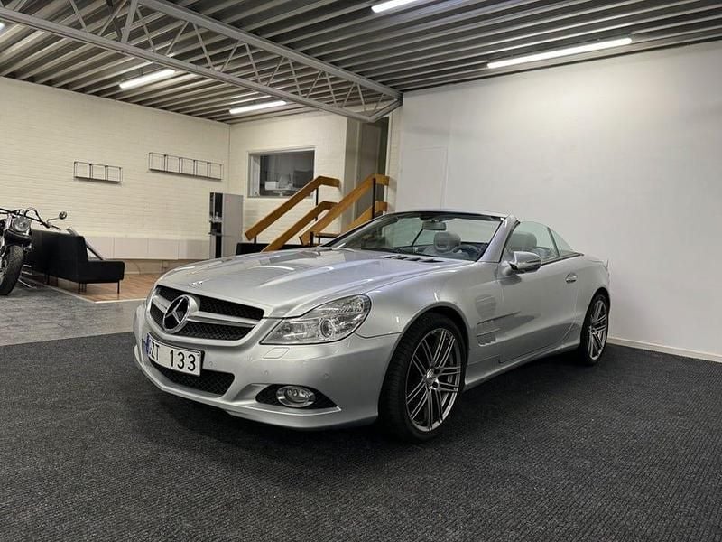 Silver Begagnad 2008 Mercedes SL350 Cab | 299 900 kr - Bild 1/4
