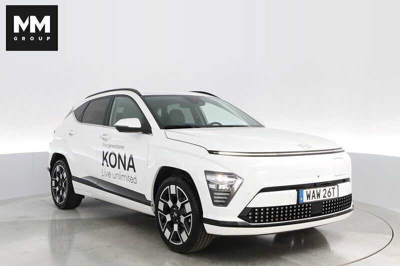 Vit Begagnad 2023 Hyundai Kona Advanced SUV | 455 900 kr (Superpris) - Bild 1/4