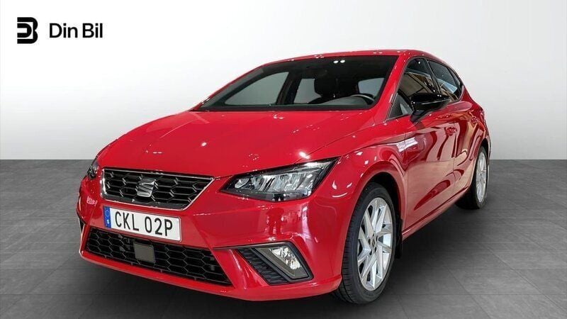 Röd Begagnad 2023 Seat Ibiza FR Halvkombi | 184 900 kr (Marknadspris) - Bild 1/4
