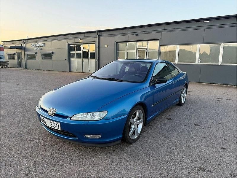 Blå Begagnad 2003 Peugeot 406 Sportkupé | 44 900 kr - Bild 1/4