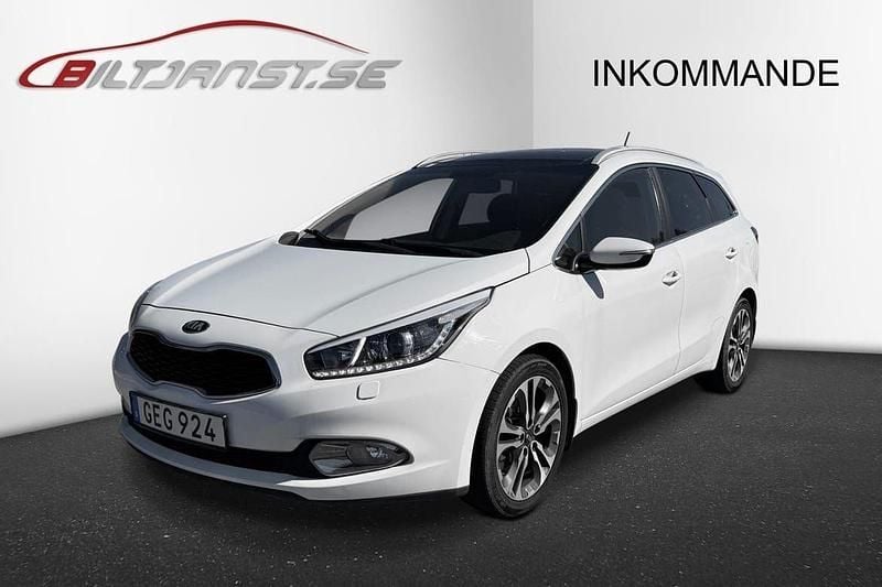 Vit Begagnad 2015 Kia Ceed Sportswagon Comfort Kombi | 129 900 kr (Marknadspris) - Bild 1/4