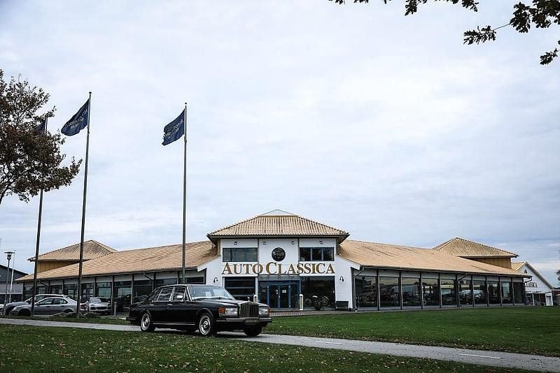 Begagnad Rolls Royce Silver Spirit 243 HK (178 kW) 1981 Svart Sedan