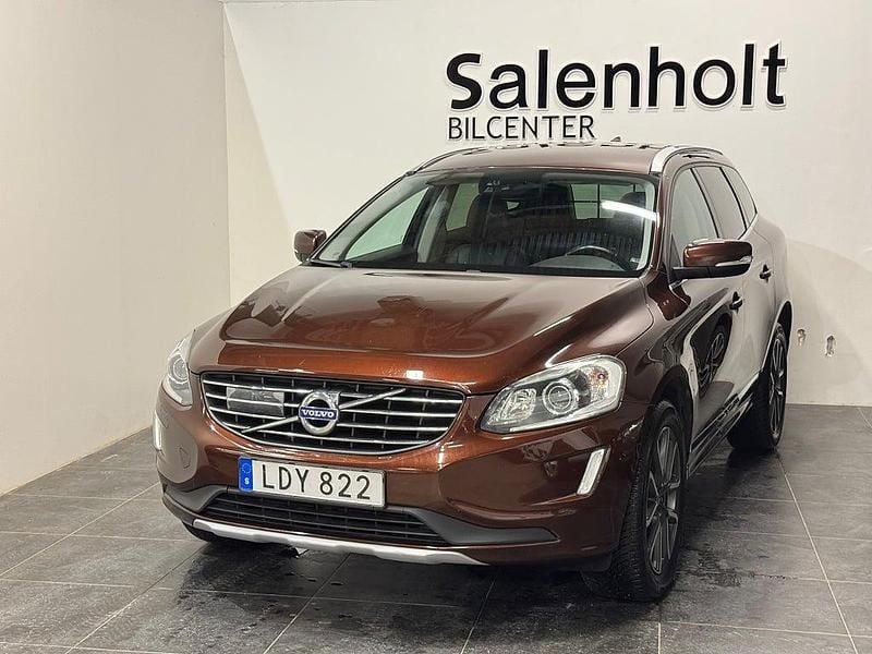 Brun Begagnad 2015 Volvo XC60 Summum SUV | 139 900 kr (Marknadspris) - Bild 1/4