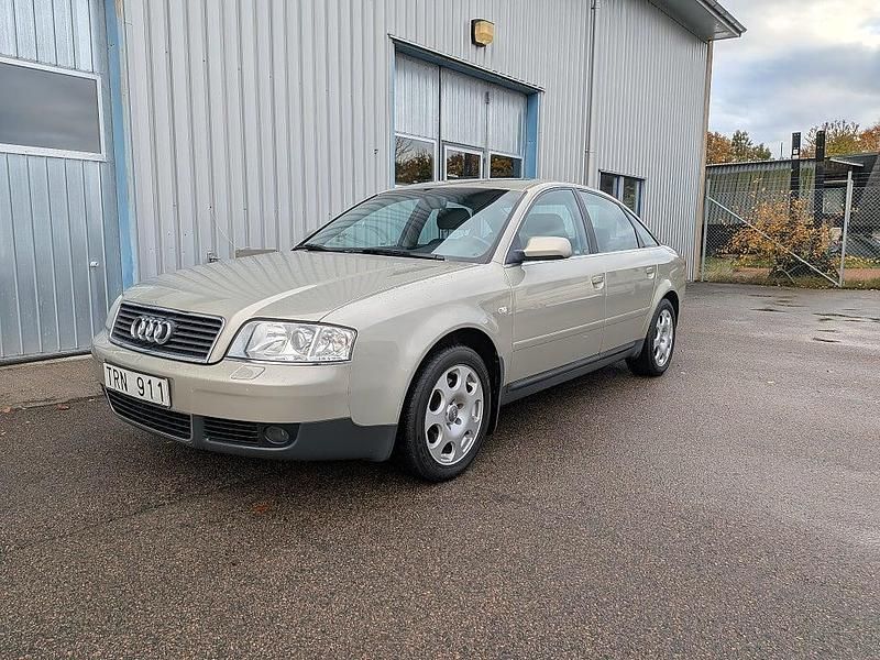 Begagnad Audi A6 170 HK (125 kW) 2003 Brun Sedan