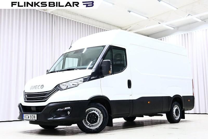 Begagnad Iveco Daily 136 HK (100 kW) 2023 Vit Van