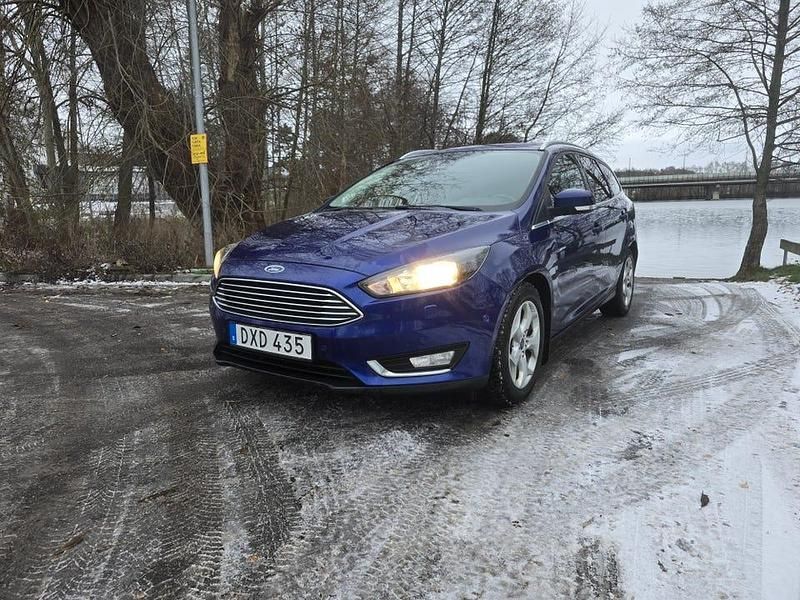 Begagnad 2015 Ford Focus Kombi | 72 000 kr (Lite dyr) - Bild 1/4