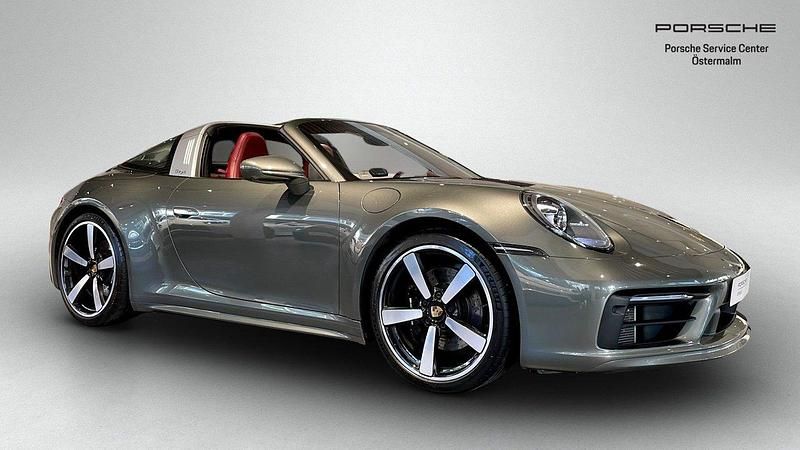 Flerfärgad Begagnad 2020 Porsche 911 Targa 4S Cab | 1 625 000 kr - Bild 1/4