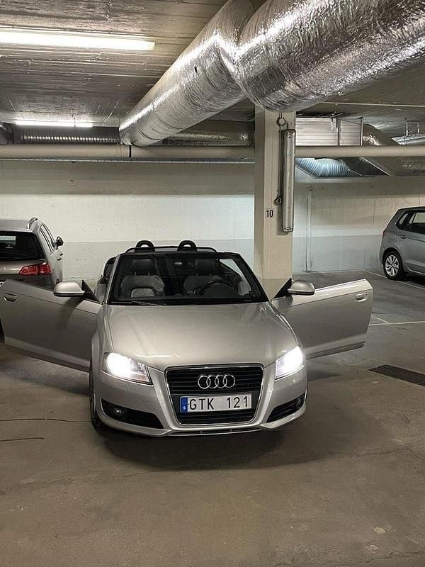 Silver Begagnad 2008 Audi A3 Cabriolet Ambition Cab | 90 000 kr (Marknadspris) - Bild 1/4