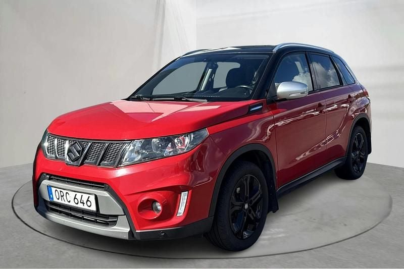 Röd Begagnad 2016 Suzuki Vitara SUV | 137 000 kr - Bild 1/4