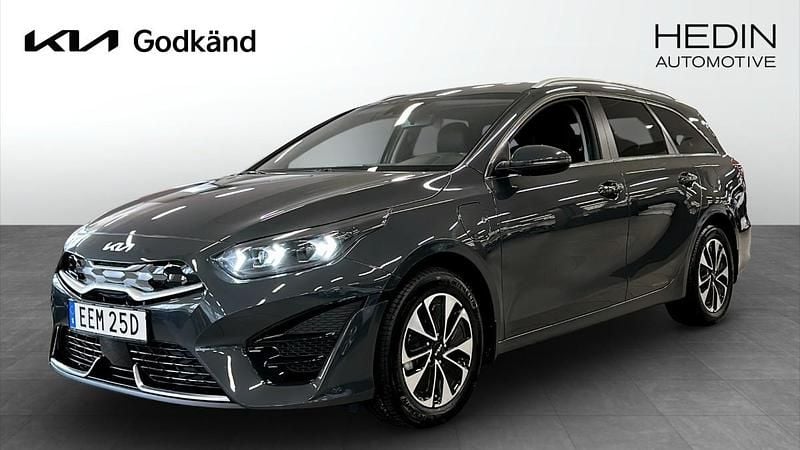 Grå (grey) Begagnad 2024 Kia Ceed Sportswagon Advance Kombi | 309 900 kr (Dyr) - Bild 1/4