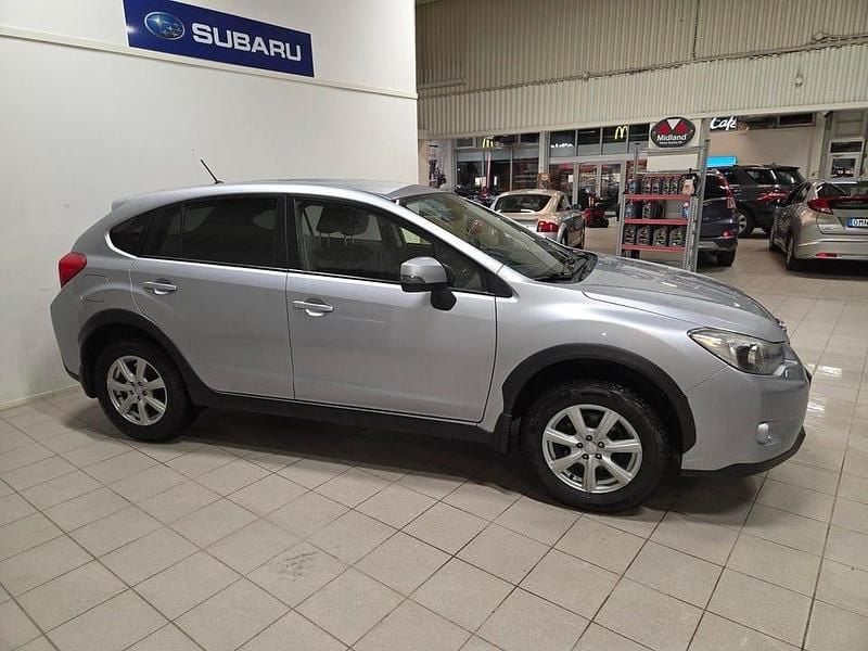 Silver Begagnad 2013 Subaru XV SUV | 149 000 kr (Marknadspris) - Bild 1/3