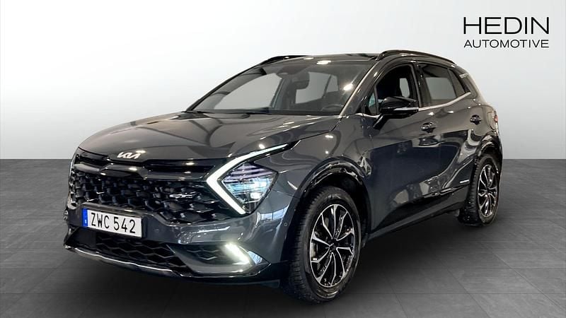 Grå Begagnad 2023 Kia Sportage GT-Line SUV | 359 800 kr (Bra pris) - Bild 1/4