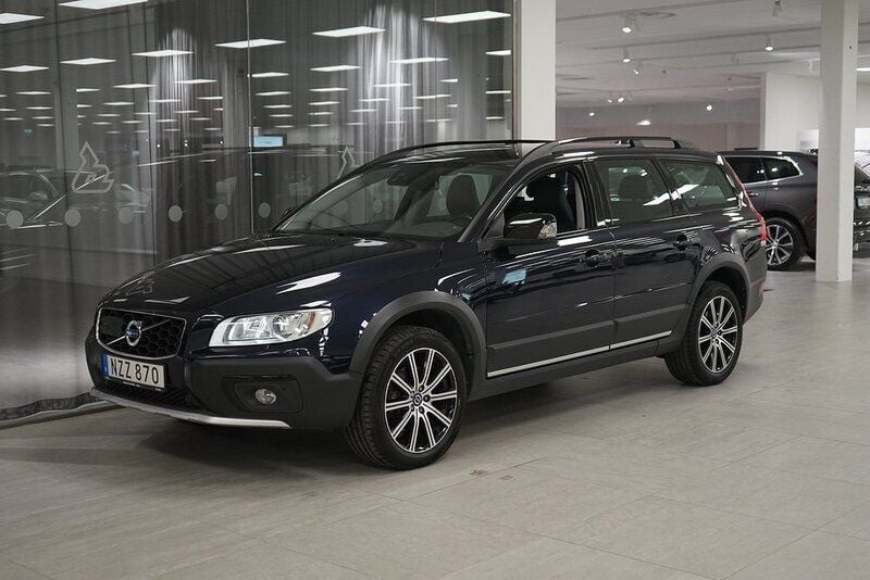 Begagnad Volvo XC70 Standard 181 HK (133 kW) 2016 Mörkblå (blå) SUV