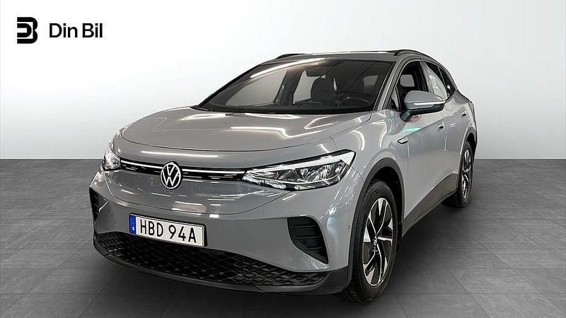Grå (moonstone grey) Begagnad 2022 VW ID.4 Pro Performance SUV | 349 900 kr (Marknadspris) - Bild 1/4