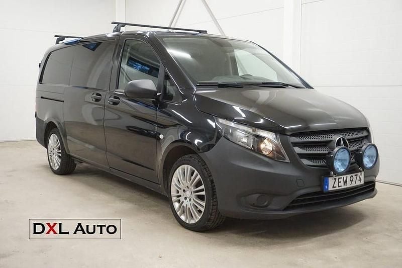 Svart Begagnad 2018 Mercedes Vito Van | 137 900 kr (Bra pris) - Bild 1/4