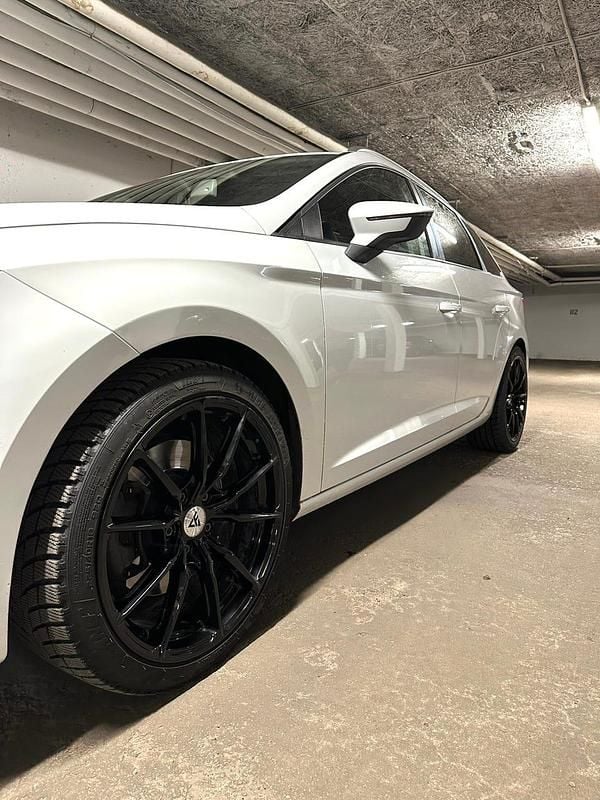 Begagnad Seat Leon ST FR 184 HK (135 kW) 2015 Kombi