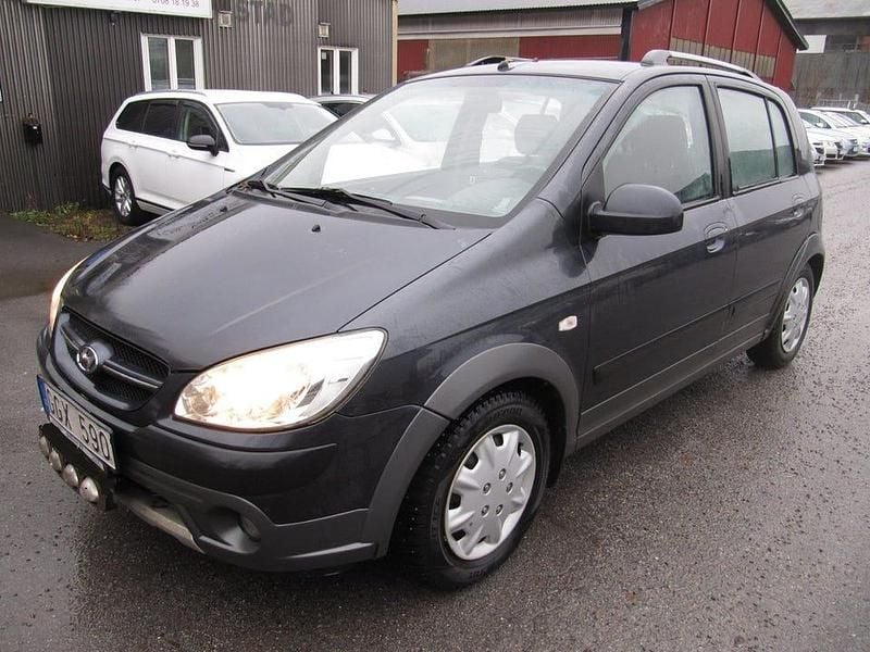 Ljusgrå Begagnad 2007 Hyundai Getz Halvkombi | 24 500 kr (Marknadspris) - Bild 1/4