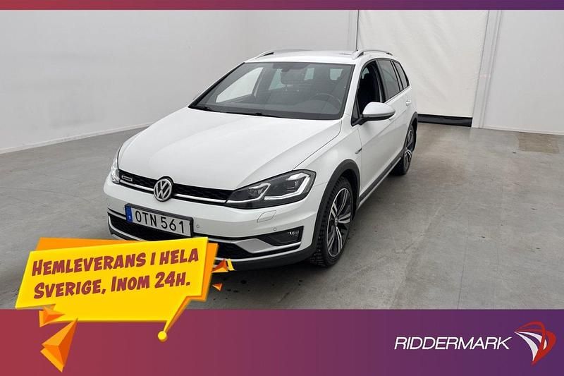 Vit Begagnad 2017 VW Golf Alltrack Kombi | 169 800 kr (Marknadspris) - Bild 1/3