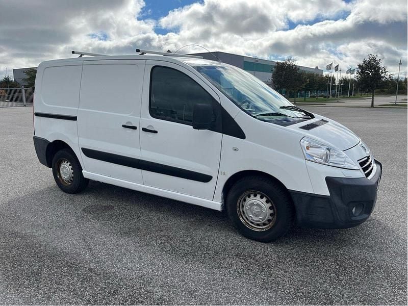 Vit Begagnad 2013 Peugeot Expert Van | 43 500 kr (Marknadspris) - Bild 1/4