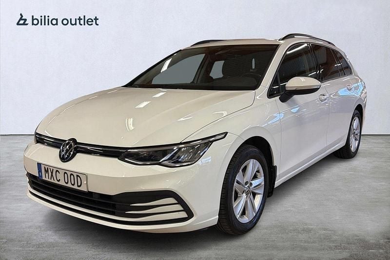 Vit Begagnad 2021 VW Golf VIII Kombi | 209 900 kr (Marknadspris) - Bild 1/4