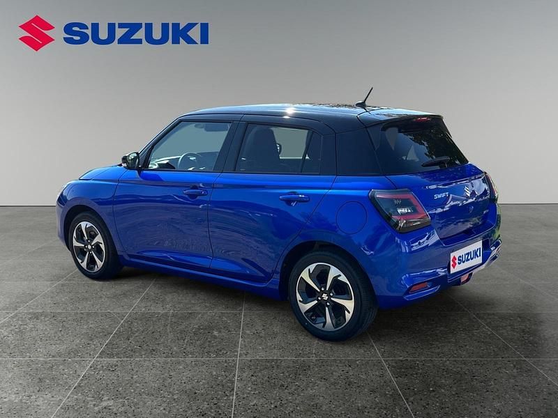 Begagnad Suzuki Swift 83 HK (61 kW) 2024 Blå Halvkombi