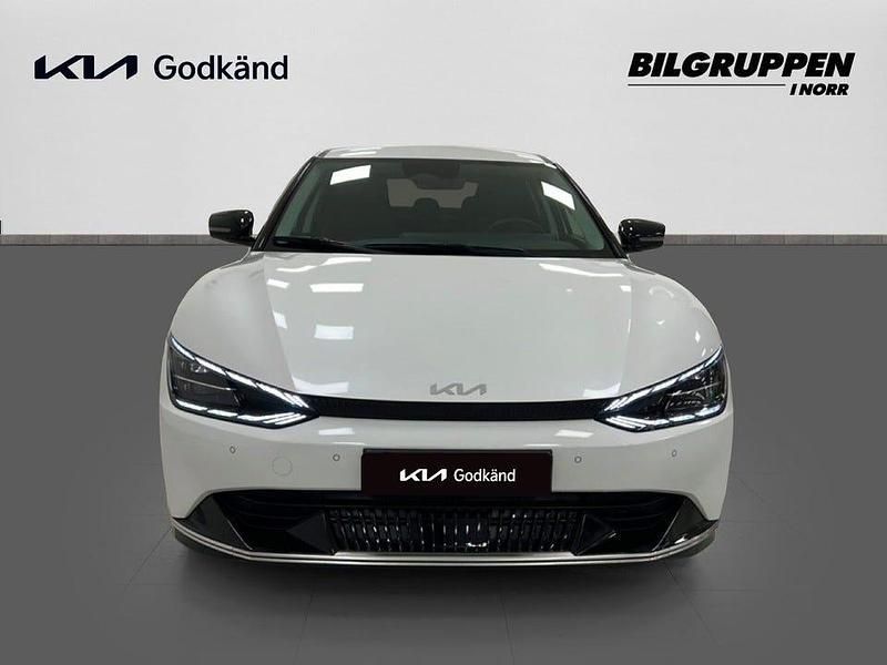 Begagnad Kia EV6 239 kW (325 HK) 2024 Vit SUV