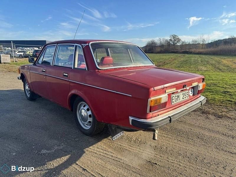 Begagnad Volvo 144 82 HK (60 kW) 1973 Röd Sedan