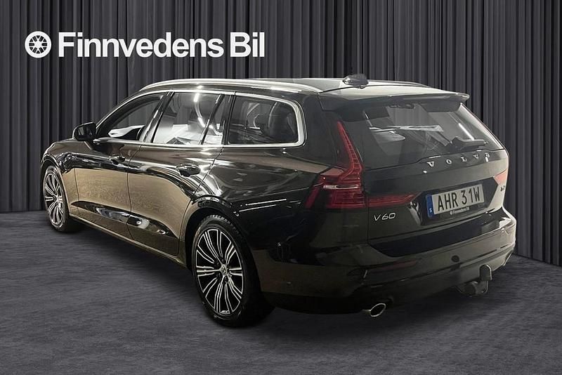 Begagnad Volvo V60 250 HK (183 kW) 2020 Brun Kombi
