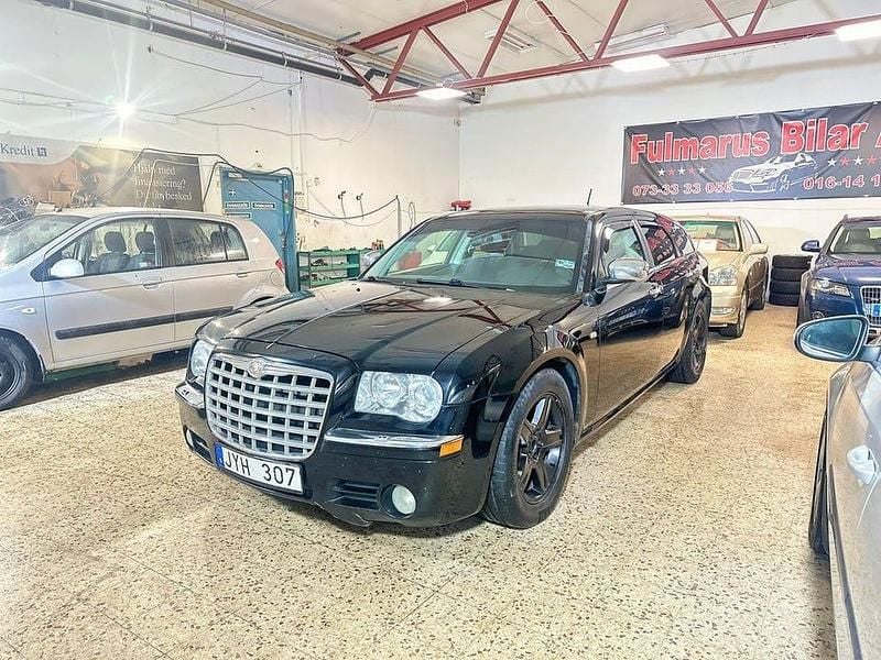 Begagnad Chrysler 300C Touring 218 HK (160 kW) 2008 Svart Kombi