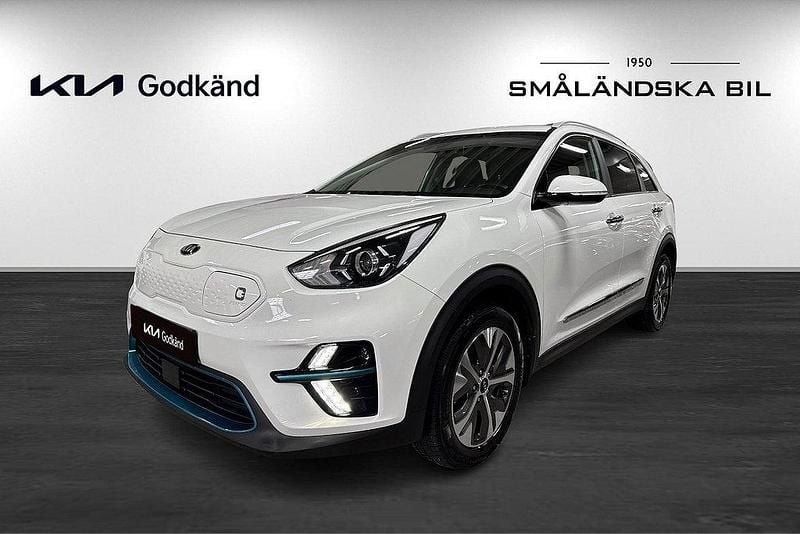 Vit Begagnad 2021 Kia e-Niro 2 SUV | 239 000 kr (Marknadspris) - Bild 1/4