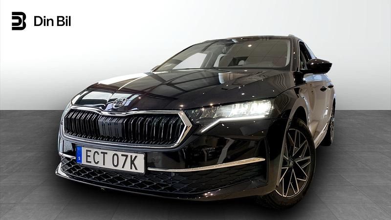 Svart Ny 2026 Skoda Octavia Kombi | 377 100 kr - Bild 1/4