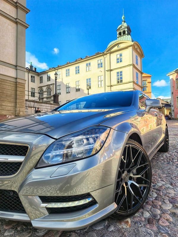 Begagnad 2013 Mercedes CLS350 Shooting Brake AMG Kombi | 259 000 kr - Bild 1/4