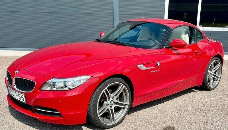 Röd Begagnad 2013 BMW Z4 Performance Cab | 249 000 kr (Superpris) - Bild 1/4