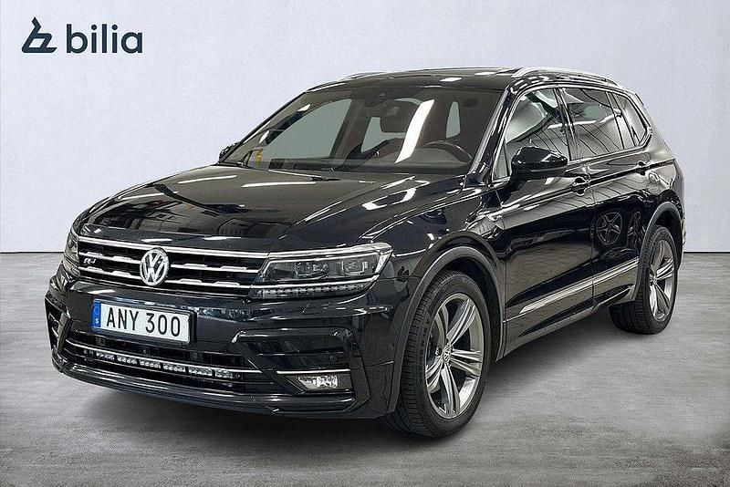 Svart Begagnad 2018 VW Tiguan Allspace R-line SUV | 279 900 kr (Marknadspris) - Bild 1/4