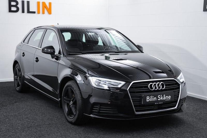 Begagnad Audi A3 Proline 150 HK (110 kW) 2018 Svart Sedan