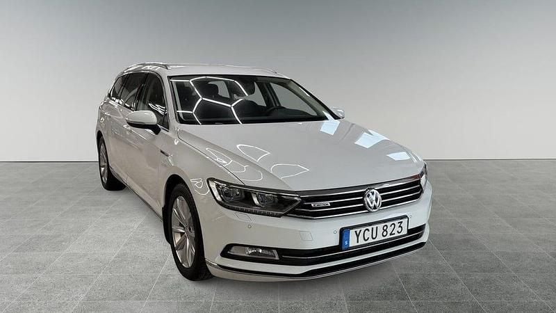 Begagnad VW Passat 190 HK (139 kW) 2016 Vit Kombi