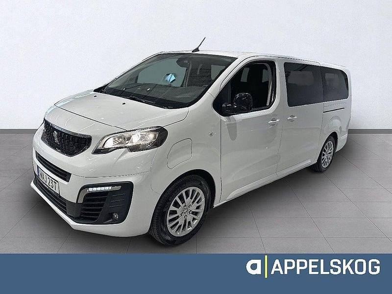 Vit Begagnad 2023 Peugeot e-Traveller Business-Line Minibuss | 444 900 kr - Bild 1/4