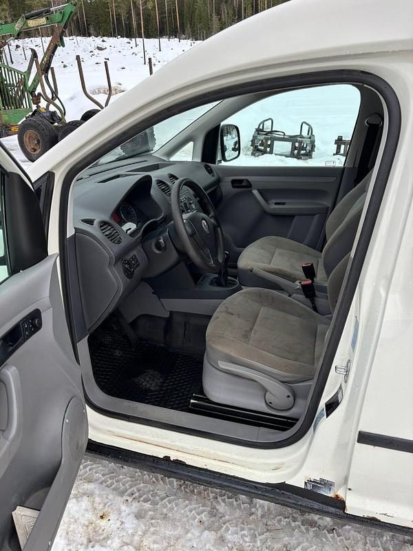 Begagnad VW Caddy 105 HK (77 kW) 2007 Minibuss