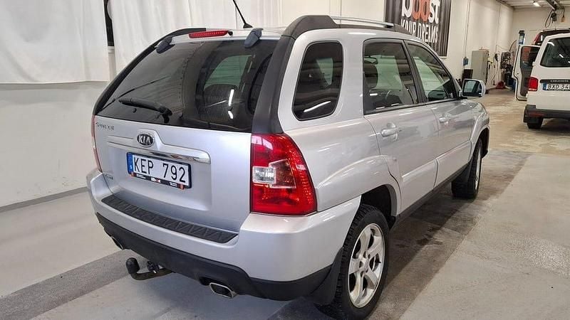 Begagnad Kia Sportage 141 HK (103 kW) 2010 Silver SUV