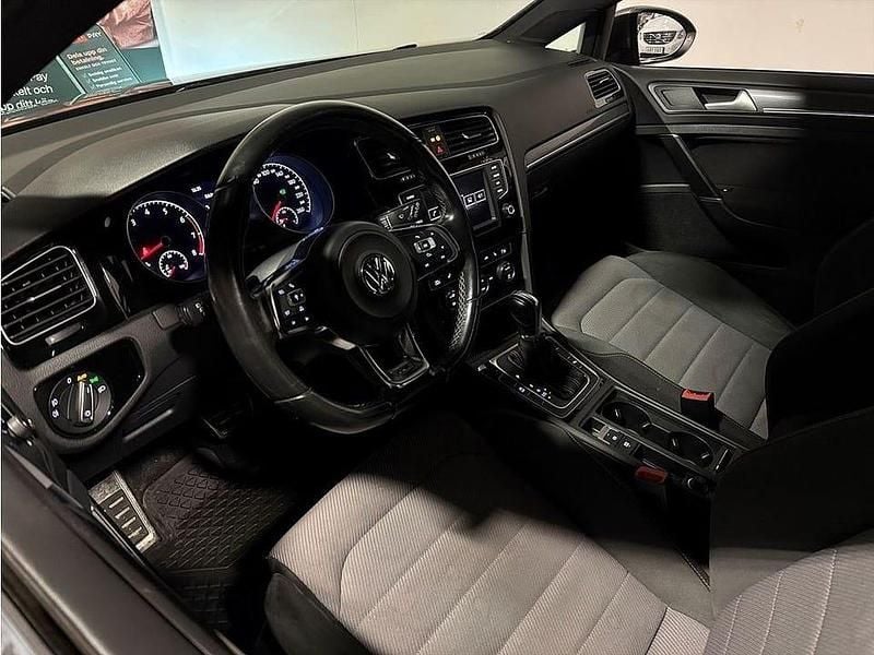 Begagnad VW Golf VII R-line 150 HK (110 kW) 2016 Grå