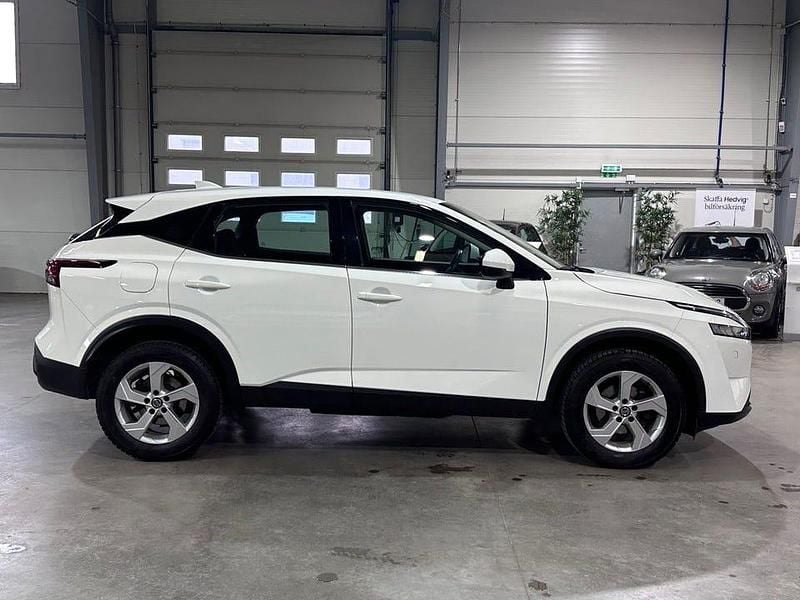 Begagnad Nissan Qashqai 158 HK (116 kW) 2022 Vit SUV