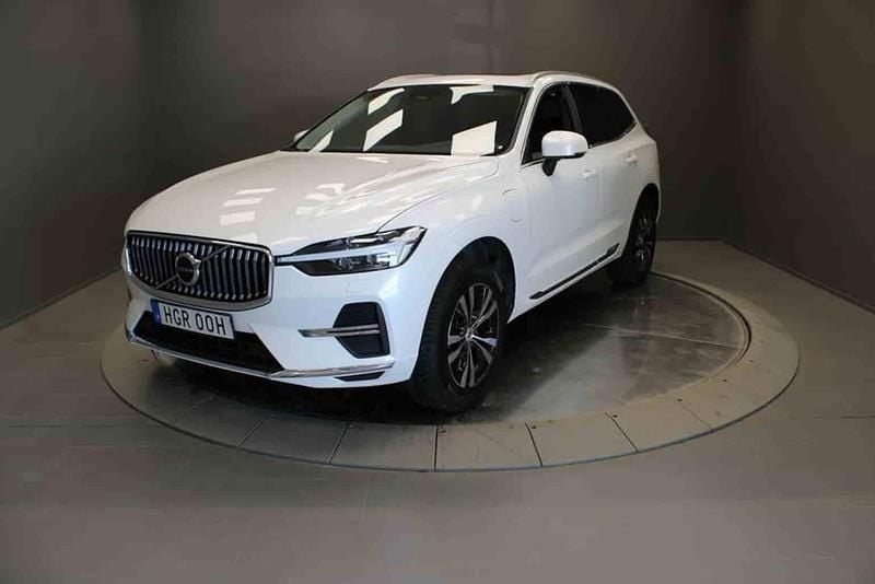 Vit Begagnad 2023 Volvo XC60 SUV | 365 000 kr (Superpris) - Bild 1/1