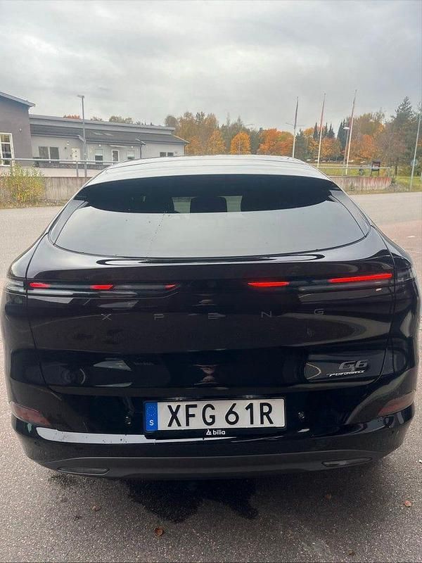 Begagnad XPENG G6 350 kW (476 HK) 2025 Svart SUV