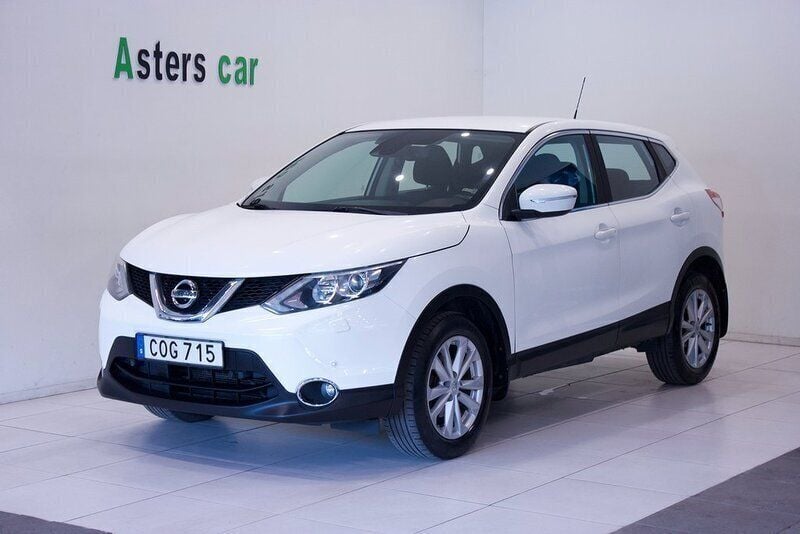 Vit Begagnad 2014 Nissan Qashqai SUV | 105 000 kr (Bra pris) - Bild 1/4