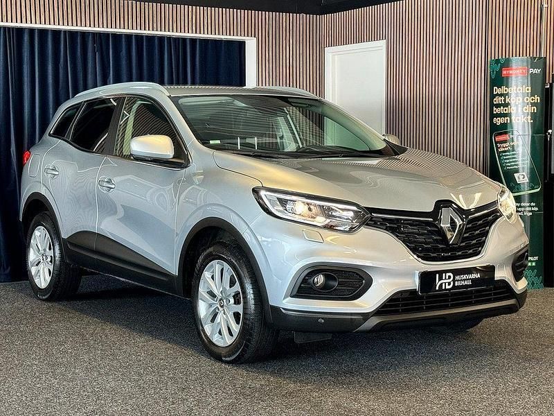 Ljusgrå Begagnad 2019 Renault Kadjar SUV | 149 900 kr (Marknadspris) - Bild 1/4