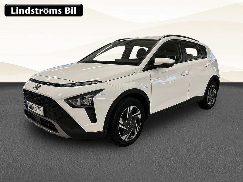 Vit Begagnad 2022 Hyundai Bayon SUV | 189 900 kr (Marknadspris) - Bild 1/4