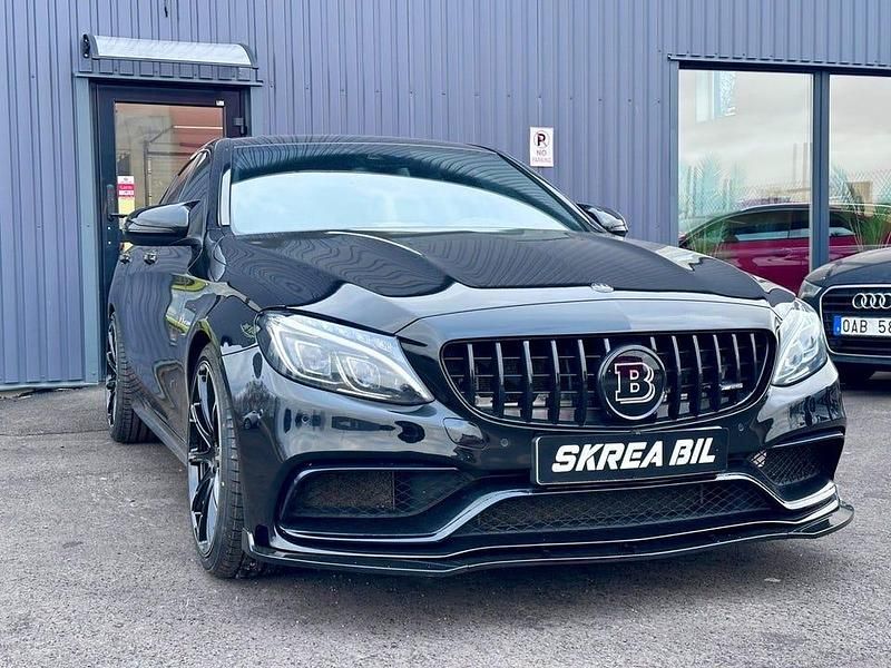 Begagnad Mercedes C63S AMG AMG 517 HK (380 kW) 2018 Svart Sedan