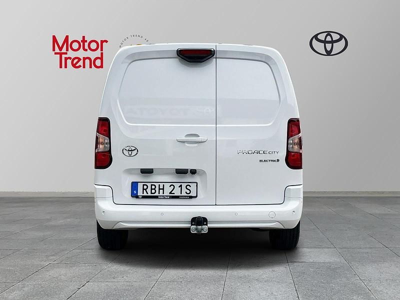 Begagnad Toyota Proace City City 2024 Vit Minibuss