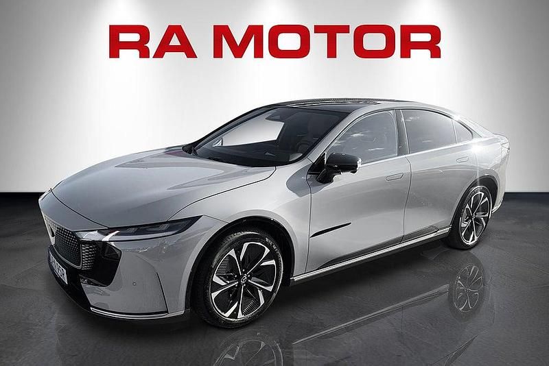Grå Ny 2025 Mazda 6e | 469 900 kr - Bild 1/4